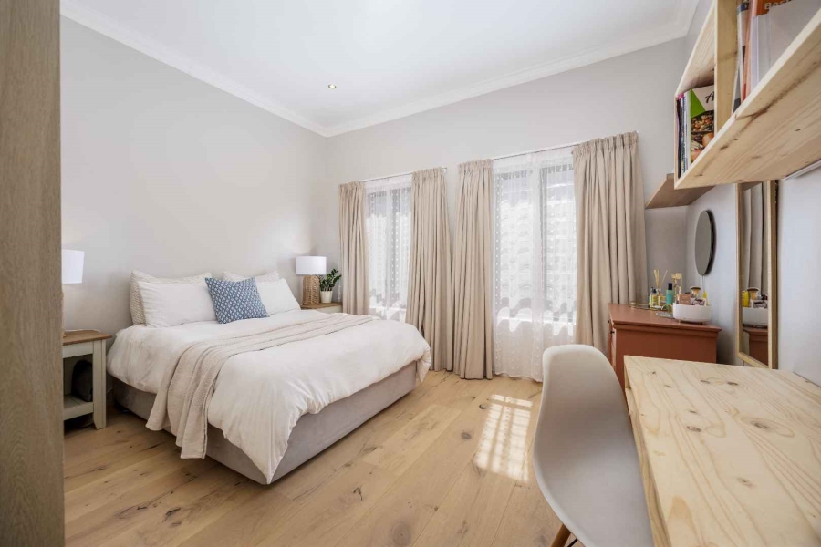 4 Bedroom Property for Sale in Kanonberg Western Cape